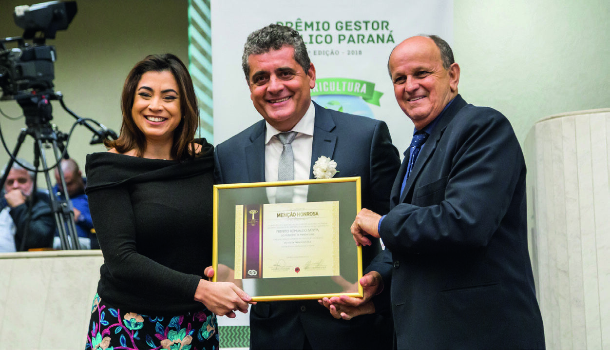 Prefeito Romualdo Batista recebeu a Menção Honrosa do PGP-PR 2018.